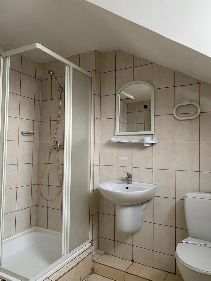 Lemon Otel Drogobych Dış mekan fotoğraf