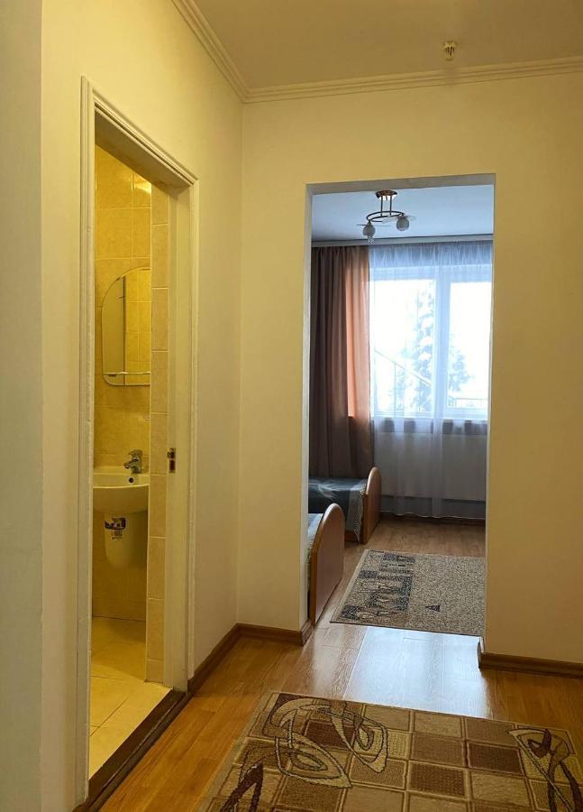 Lemon Otel Drogobych Dış mekan fotoğraf