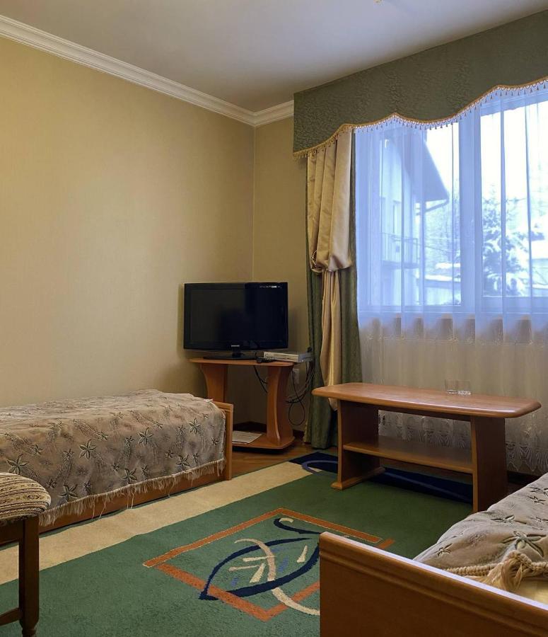 Lemon Otel Drogobych Dış mekan fotoğraf