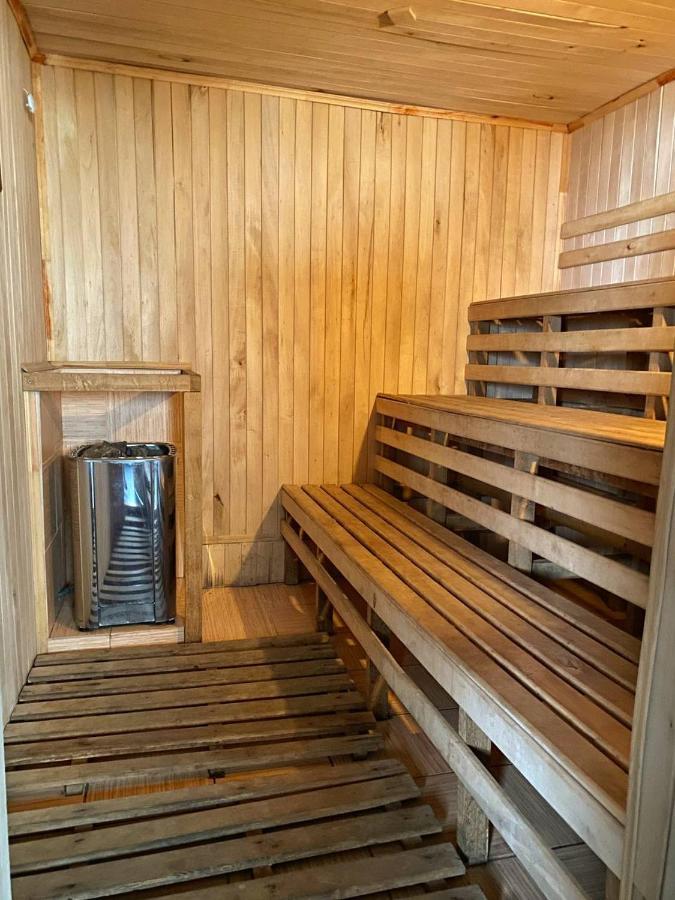 Lemon Otel Drogobych Dış mekan fotoğraf