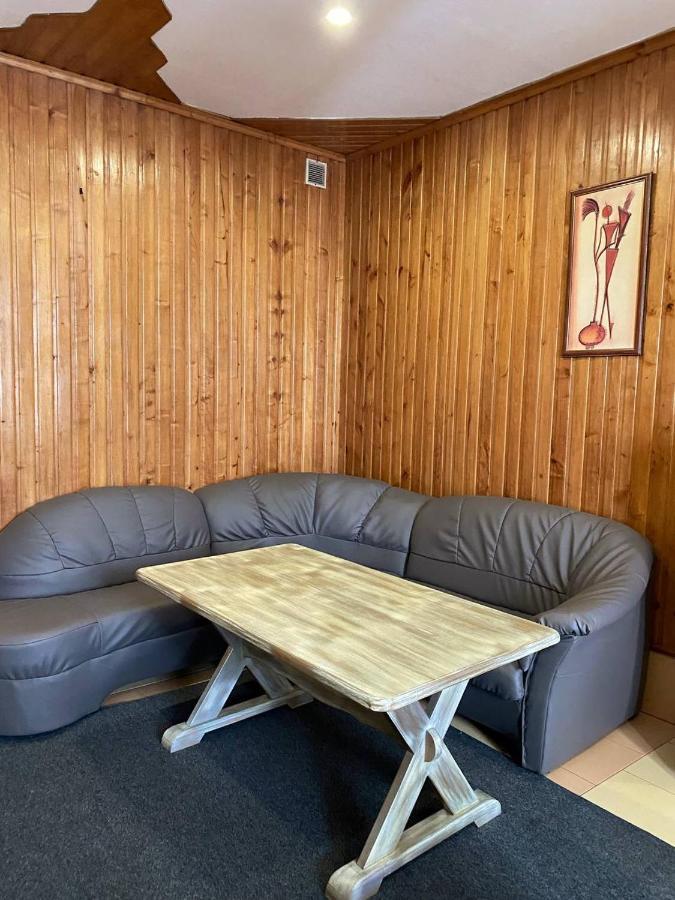 Lemon Otel Drogobych Dış mekan fotoğraf