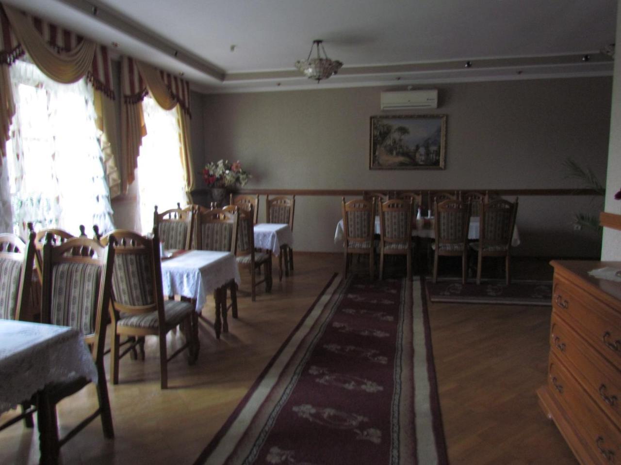 Lemon Otel Drogobych Dış mekan fotoğraf
