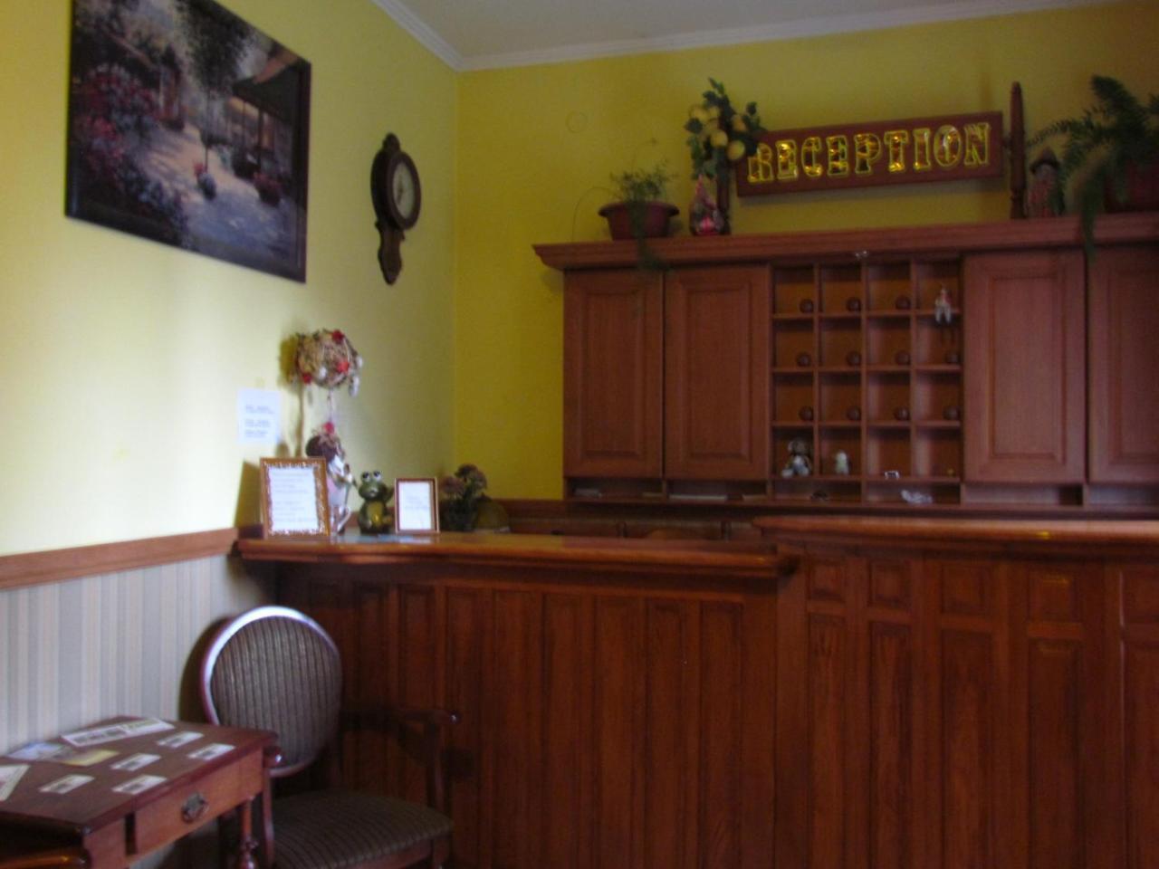 Lemon Otel Drogobych Dış mekan fotoğraf