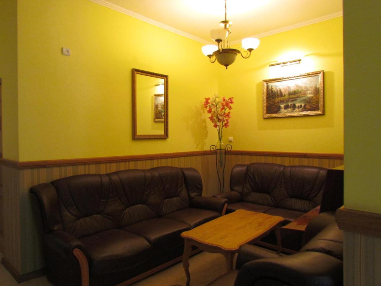 Lemon Otel Drogobych Dış mekan fotoğraf
